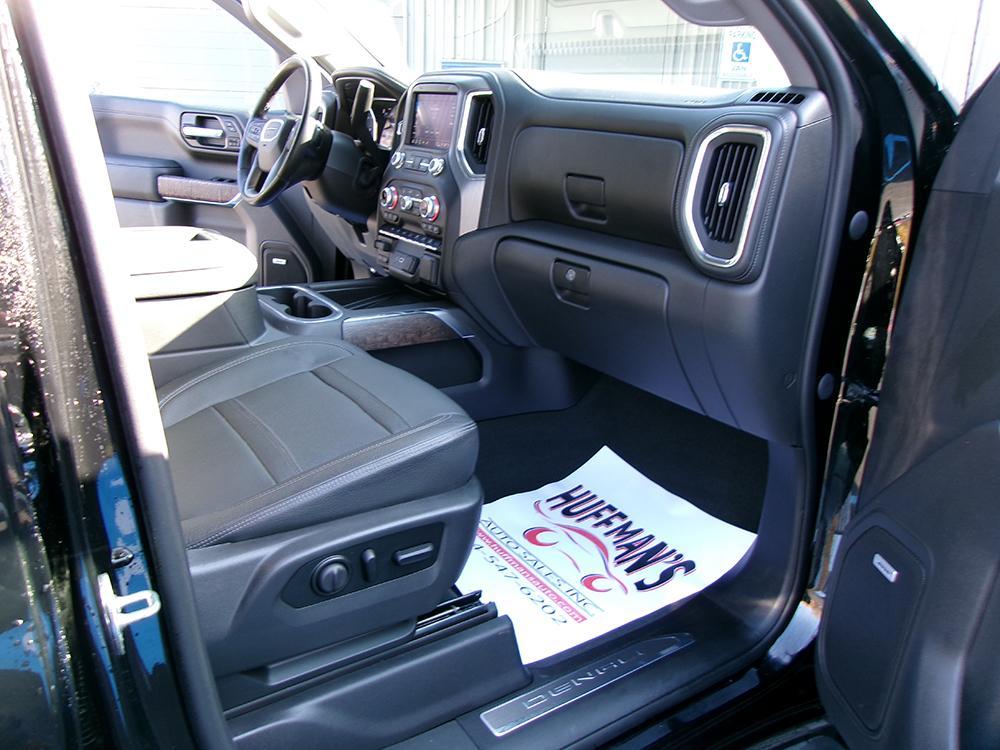 used 2021 GMC Sierra 1500 car, priced at $36,900