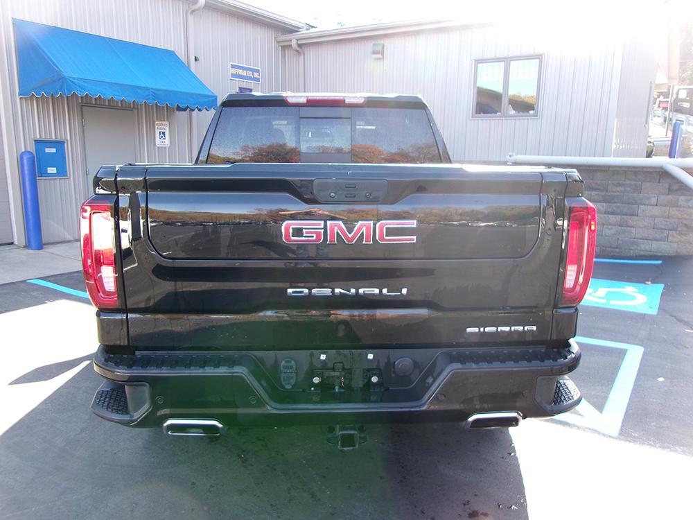 used 2021 GMC Sierra 1500 car, priced at $36,900