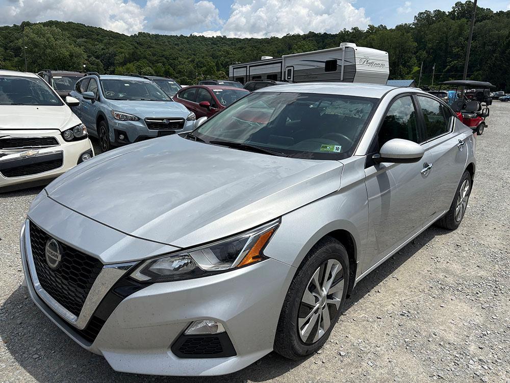 used 2020 Nissan Altima car, priced at $10,400
