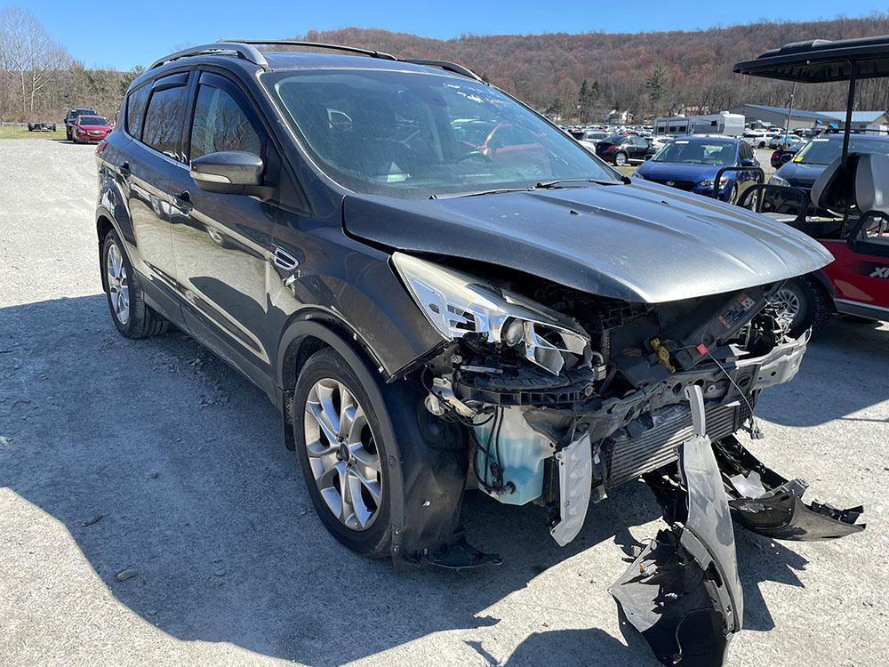 used 2015 Ford Escape car