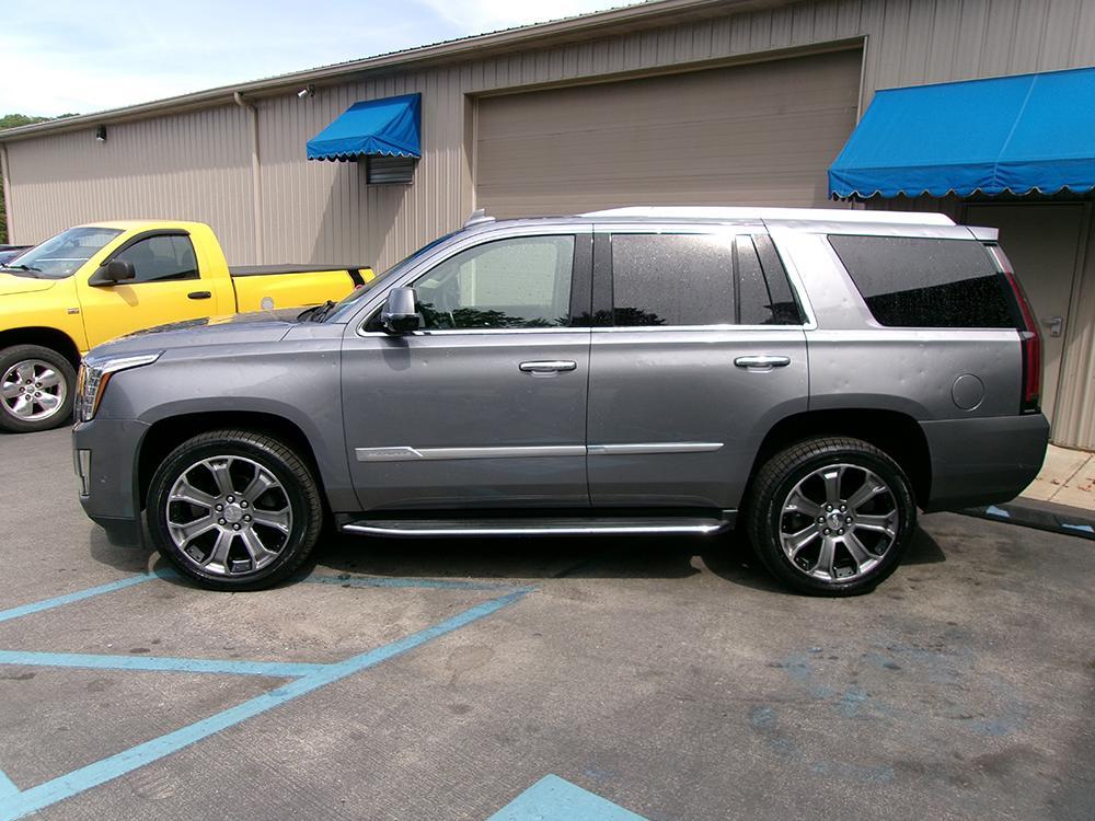 used 2019 Cadillac Escalade car, priced at $29,900