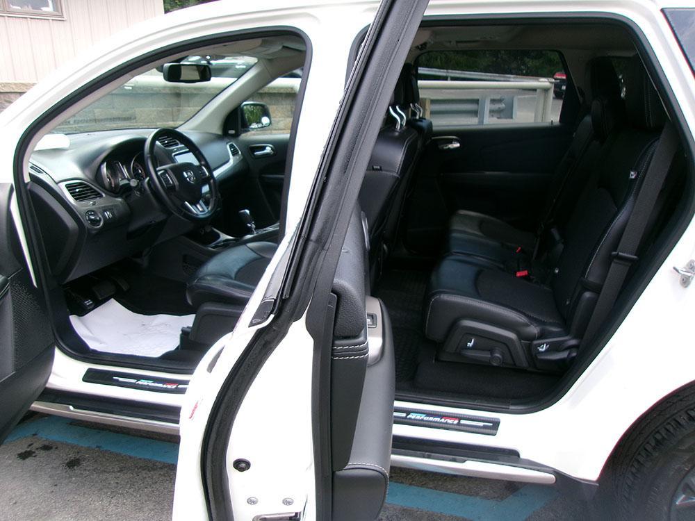 used 2020 Dodge Journey car, priced at $13,900