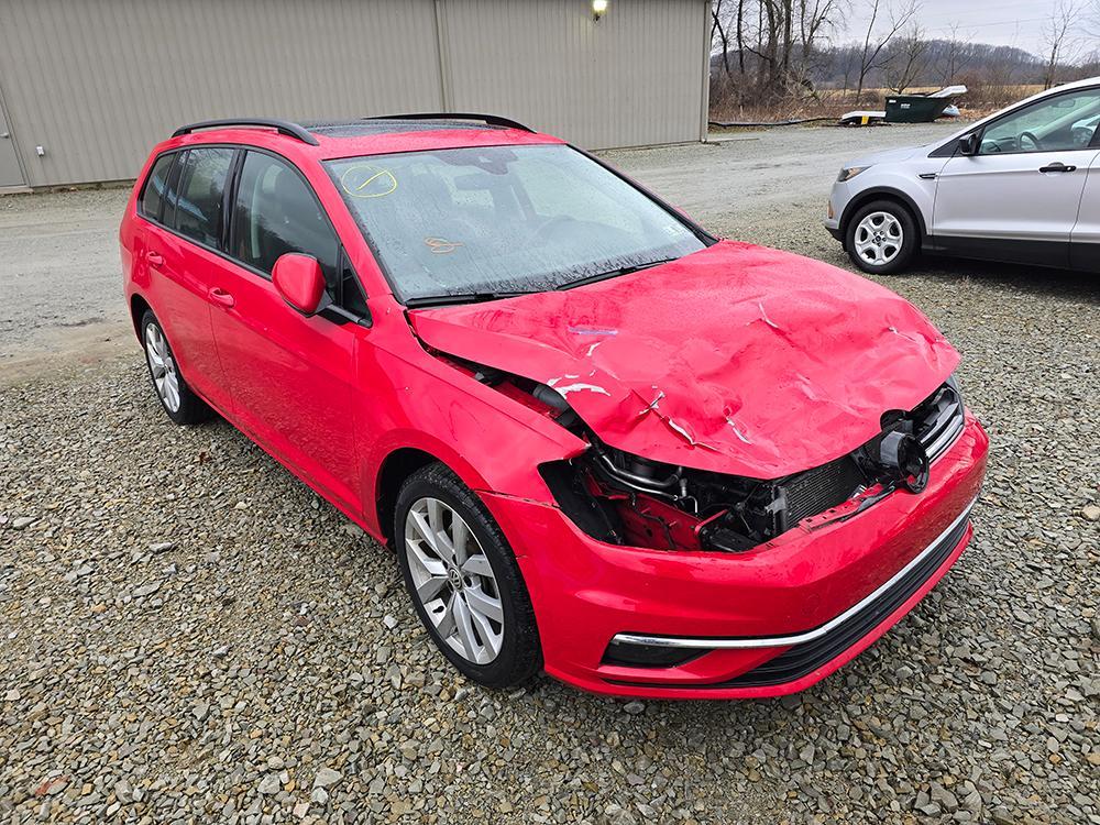 used 2019 Volkswagen Golf SportWagen car