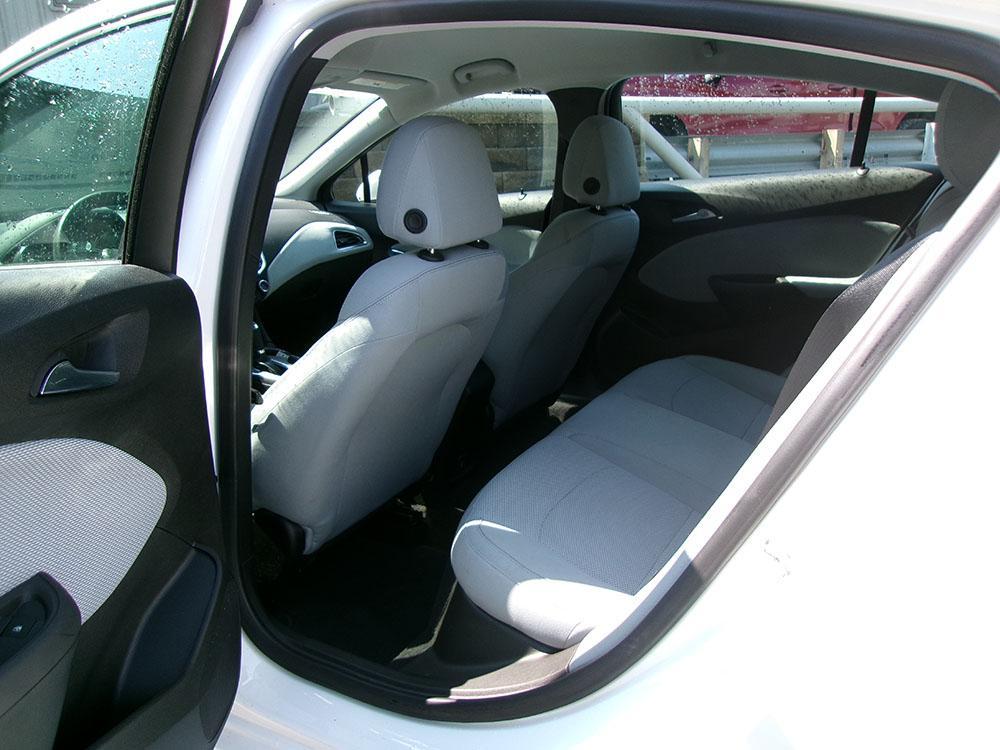 used 2019 Chevrolet Cruze car, priced at $8,900