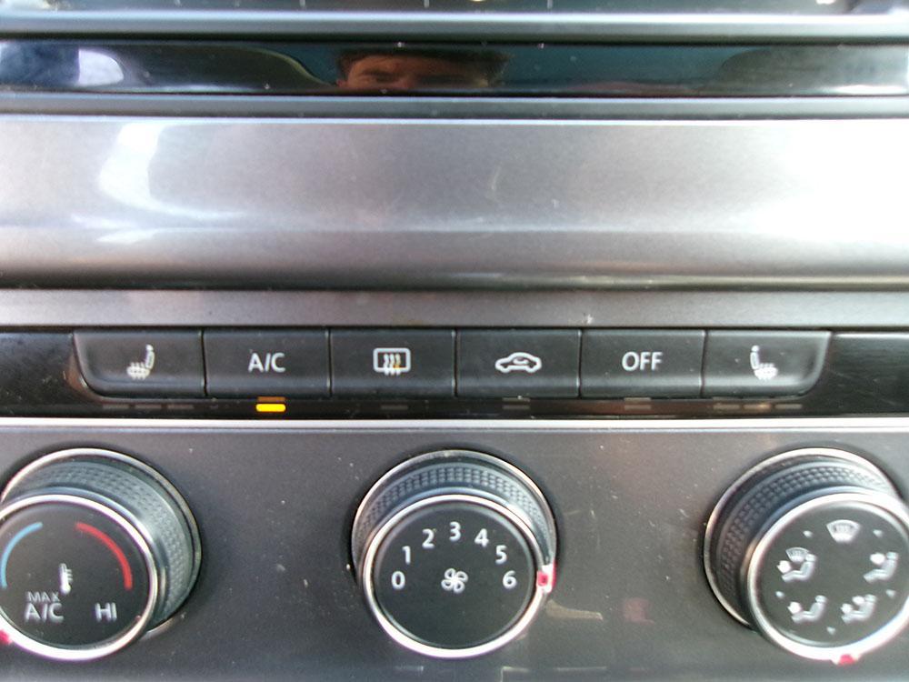 used 2017 Volkswagen Golf Alltrack car, priced at $9,900