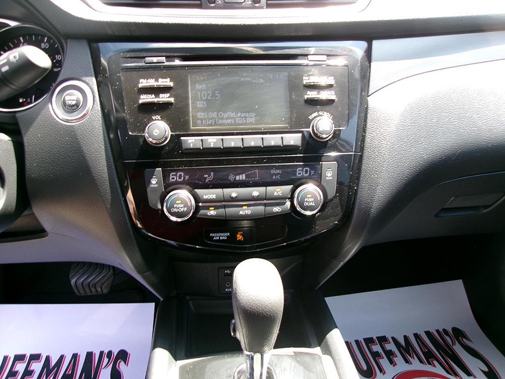 used 2015 Nissan Rogue car, priced at $13,900