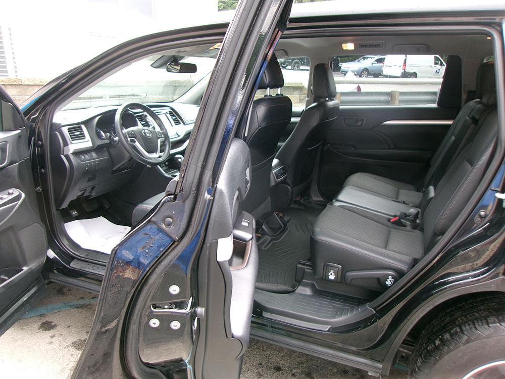 used 2019 Toyota Highlander car, priced at $21,000