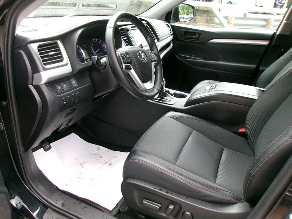 used 2019 Toyota Highlander car, priced at $21,000
