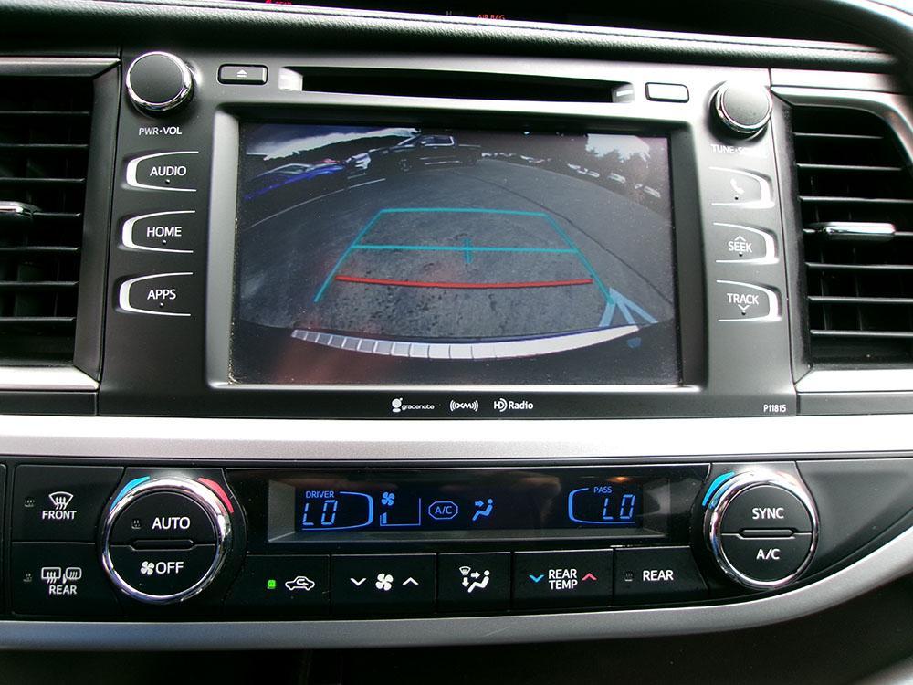 used 2019 Toyota Highlander car, priced at $21,000