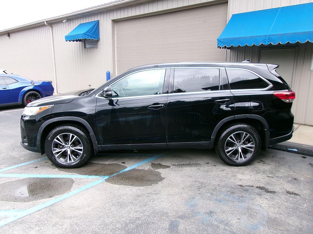 used 2019 Toyota Highlander car, priced at $21,000