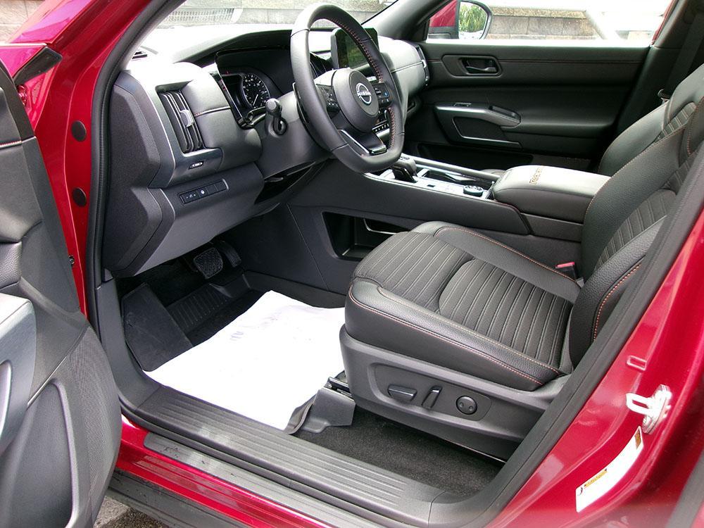 used 2024 Nissan Pathfinder car
