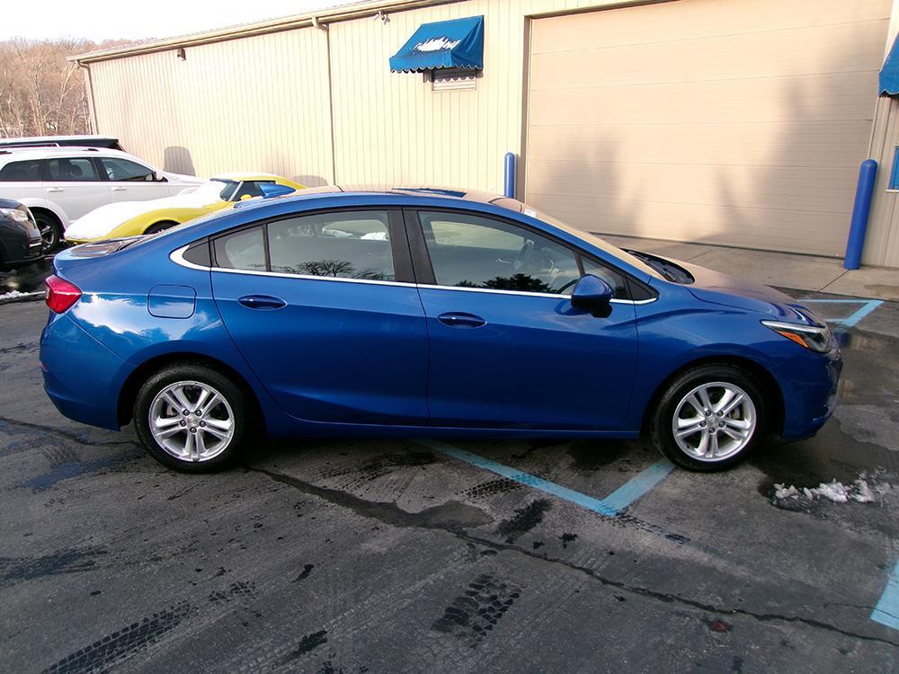 used 2018 Chevrolet Cruze car, priced at $9,900