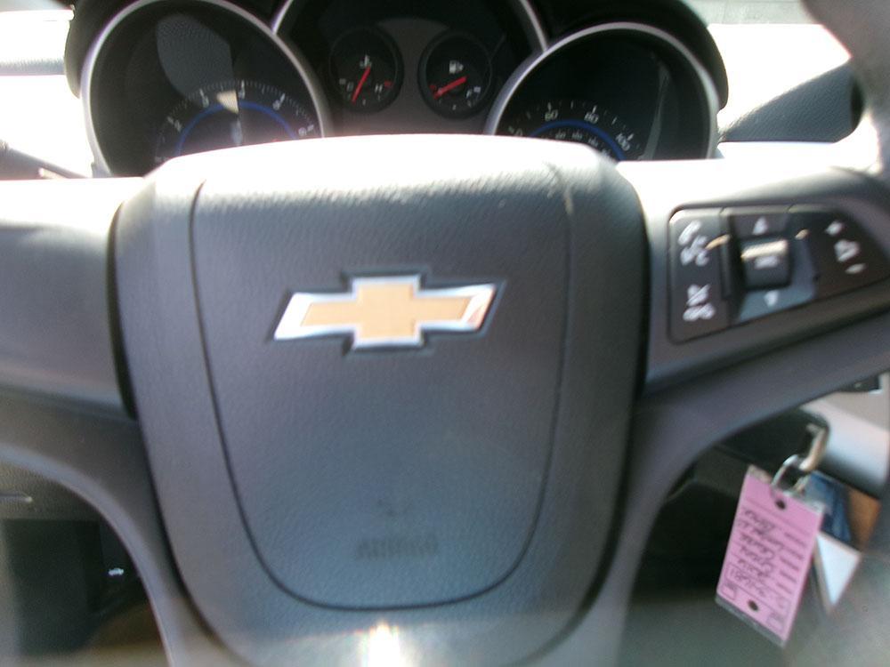 used 2016 Chevrolet Cruze Limited car, priced at $5,500