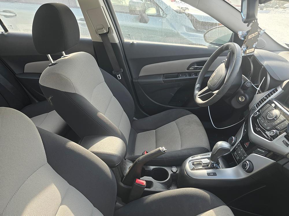 used 2016 Chevrolet Cruze Limited car, priced at $5,500