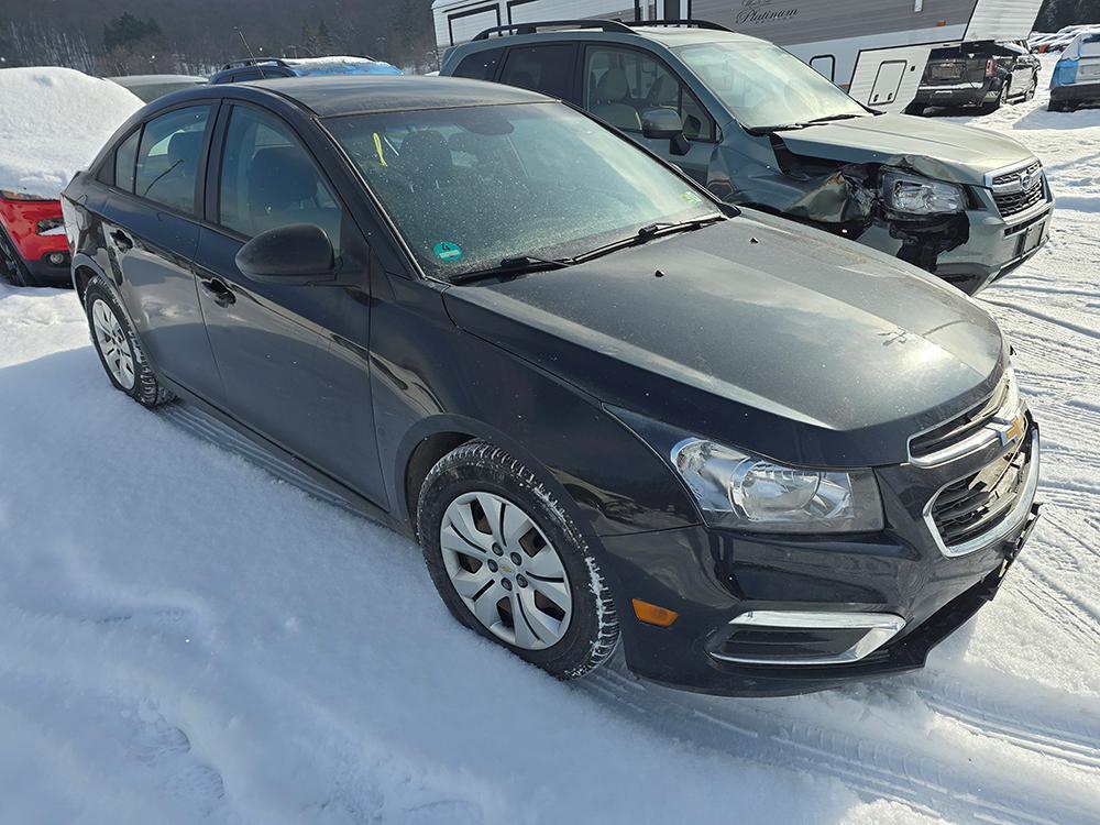 used 2016 Chevrolet Cruze Limited car, priced at $5,500
