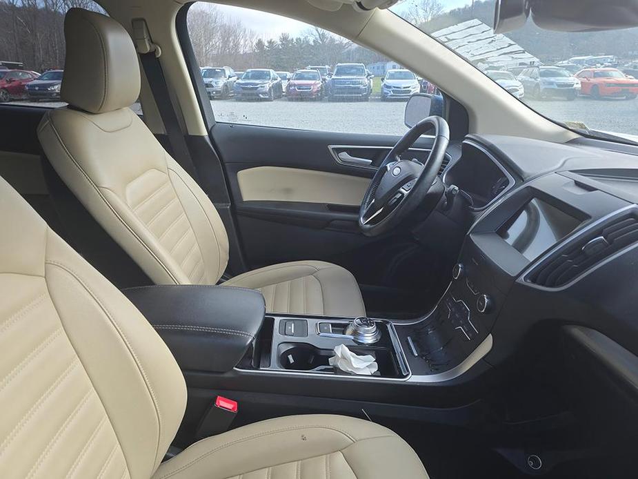 used 2020 Ford Edge car