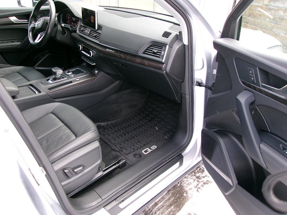 used 2020 Audi Q5 car, priced at $17,900