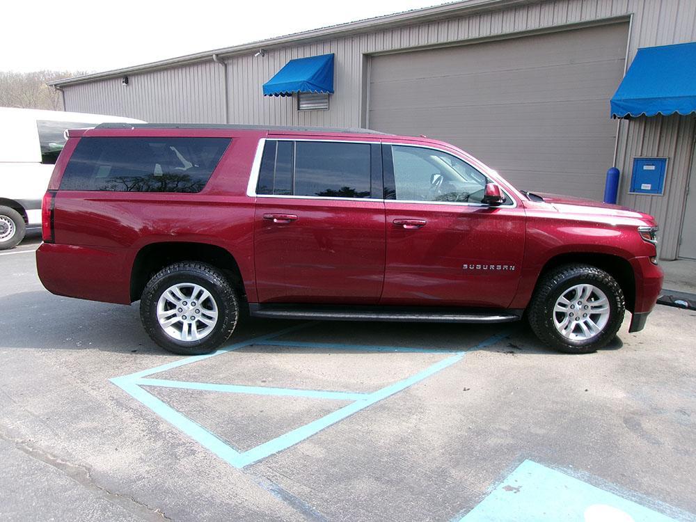 used 2019 Chevrolet Suburban car, priced at $28,000