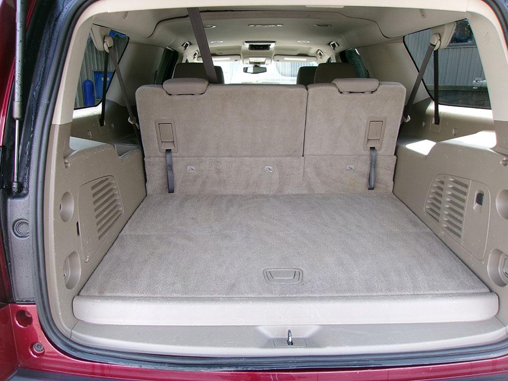 used 2019 Chevrolet Suburban car, priced at $28,000