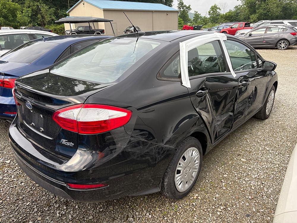 used 2018 Ford Fiesta car