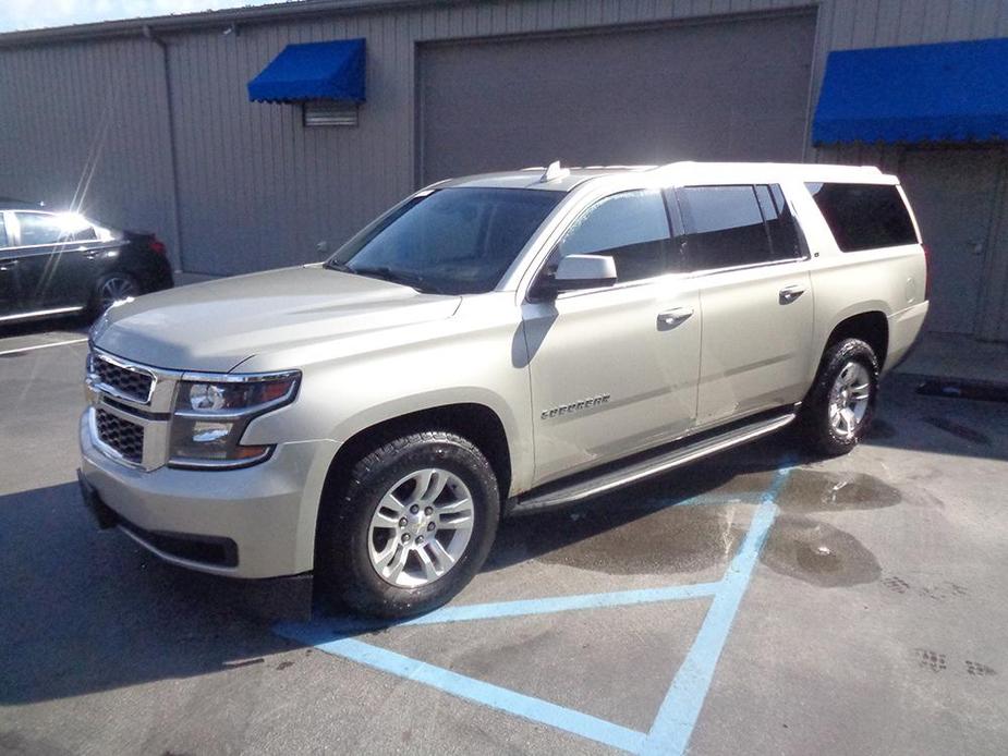 used 2016 Chevrolet Suburban car, priced at $13,900