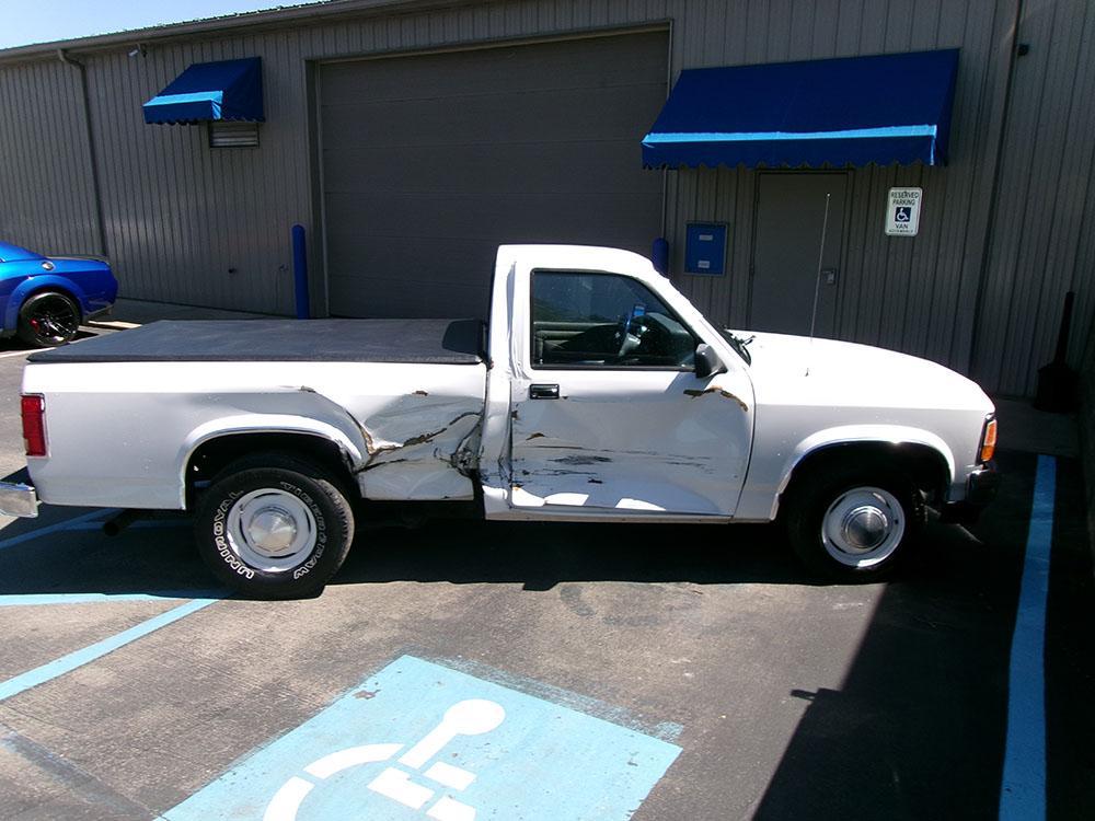 used 1993 Dodge Dakota car, priced at $6,900