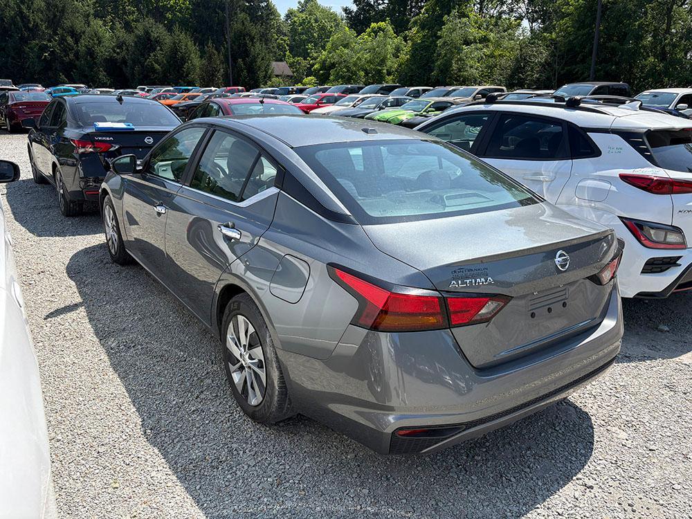 used 2020 Nissan Altima car