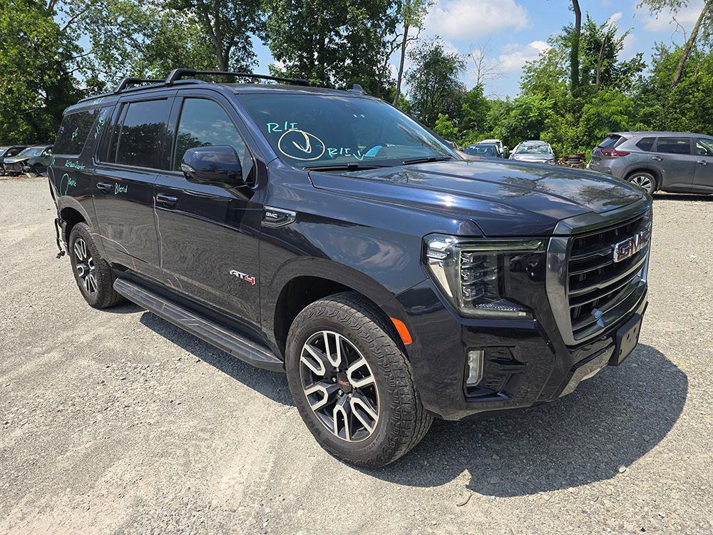 used 2023 GMC Yukon XL car