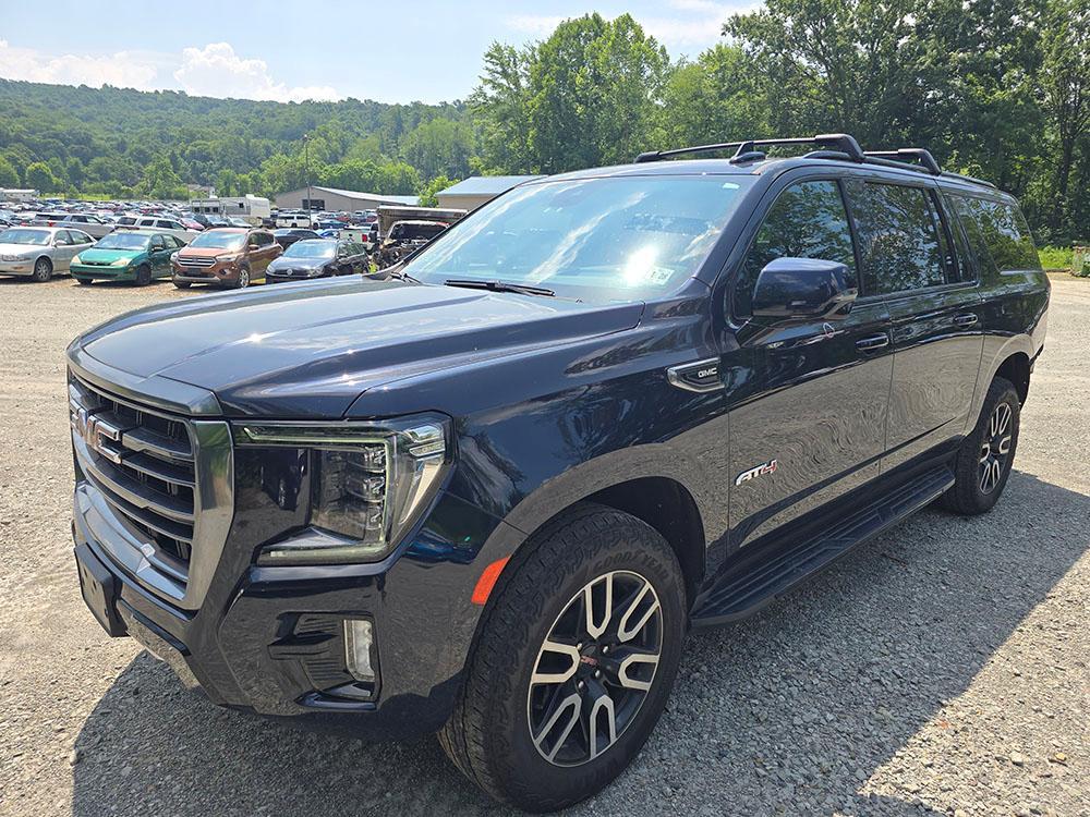 used 2023 GMC Yukon XL car