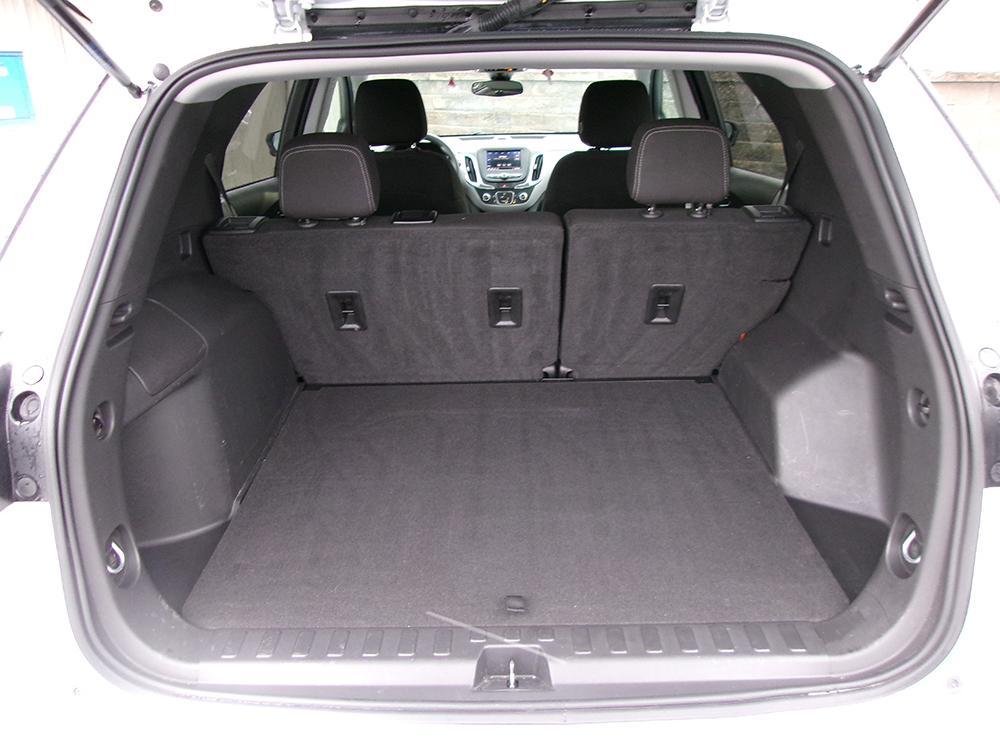 used 2021 Chevrolet Equinox car