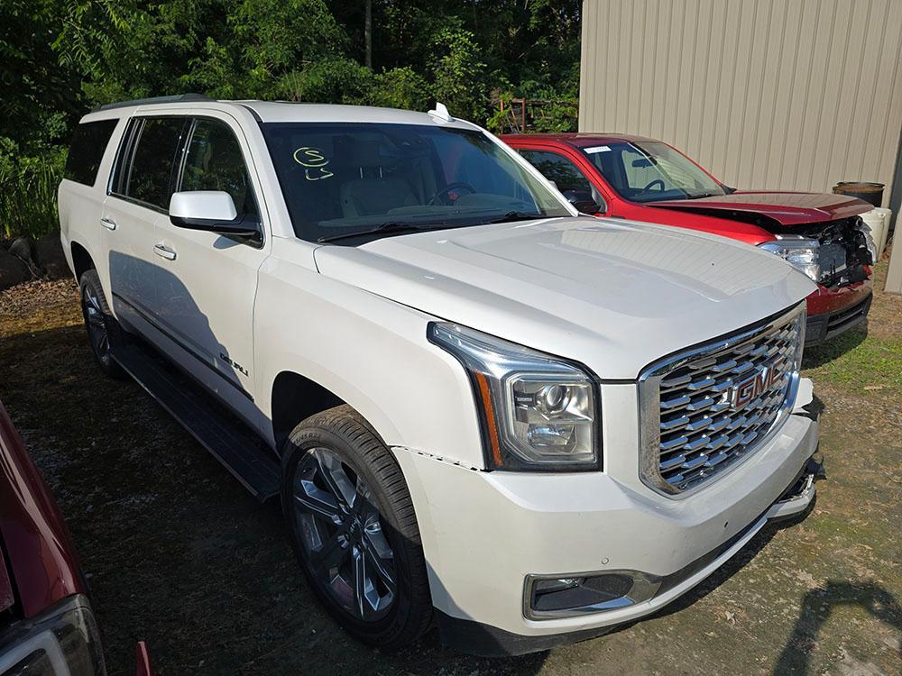 used 2019 GMC Yukon XL car, priced at $20,700