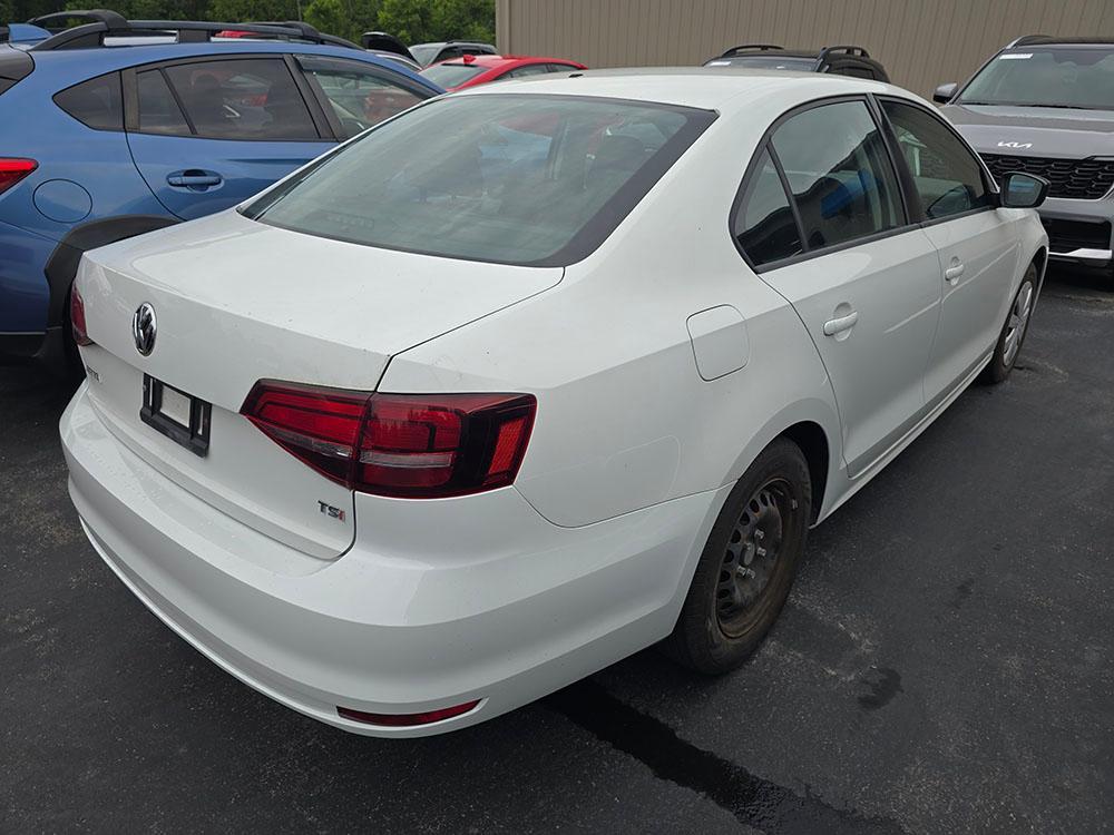 used 2016 Volkswagen Jetta car