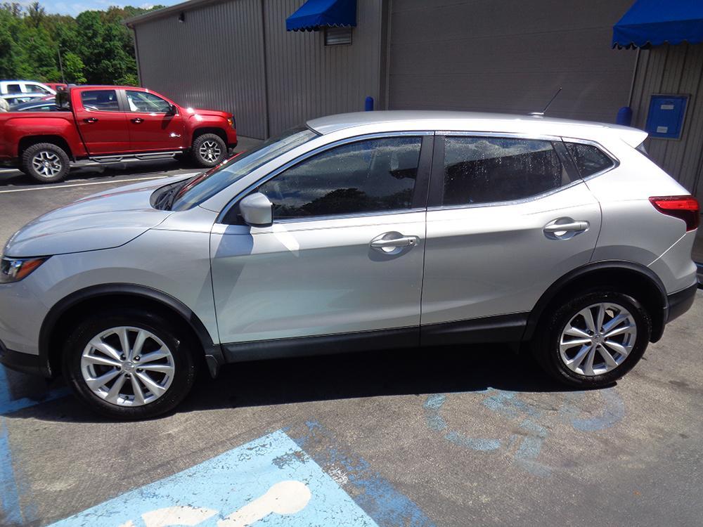 used 2018 Nissan Rogue Sport car, priced at $14,900