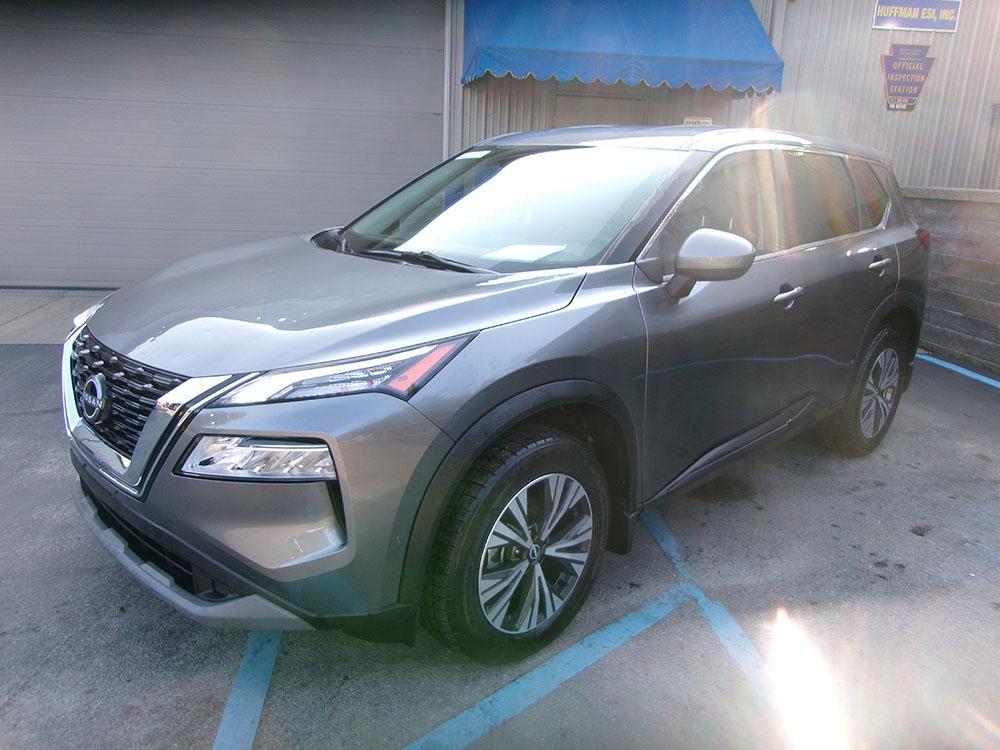 used 2023 Nissan Rogue car, priced at $18,700