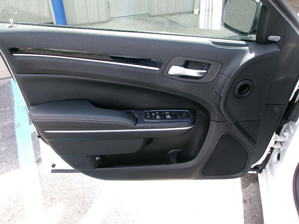 used 2019 Chrysler 300 car, priced at $16,600