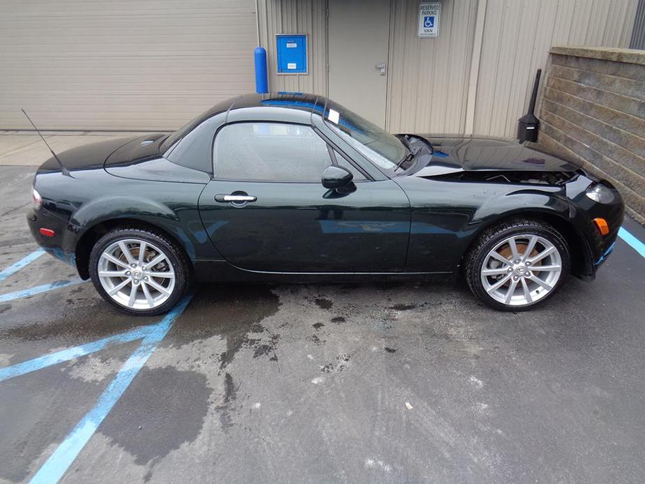 used 2007 Mazda MX-5 Miata car, priced at $5,900