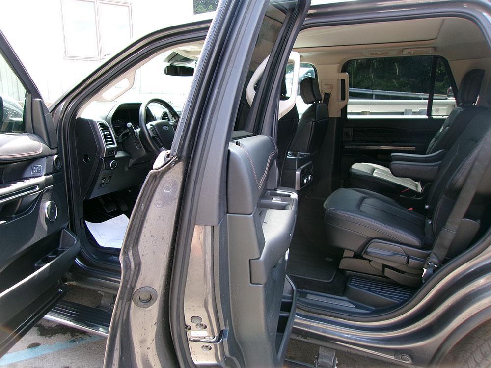 used 2020 Ford Expedition car, priced at $37,900