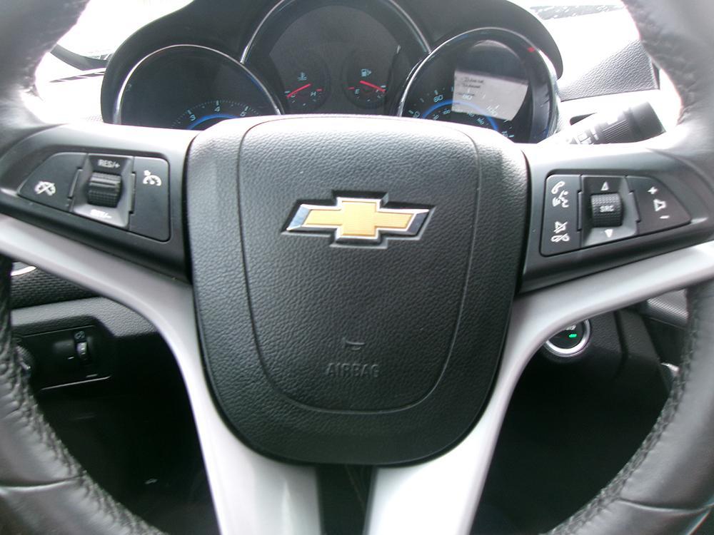 used 2015 Chevrolet Cruze car, priced at $7,900