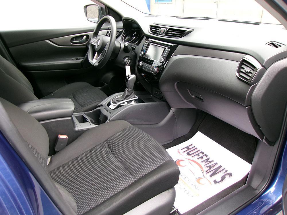 used 2021 Nissan Rogue Sport car, priced at $14,300