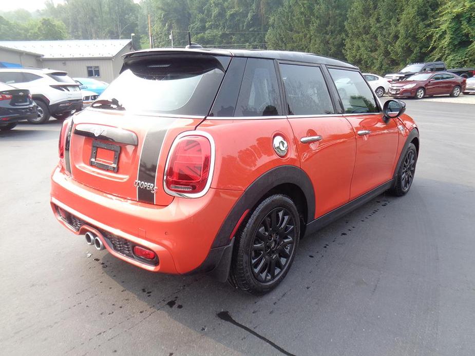 used 2020 MINI Hardtop car, priced at $12,000