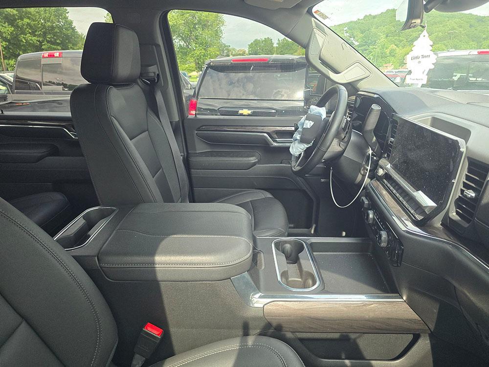 used 2024 Chevrolet Silverado 2500 car