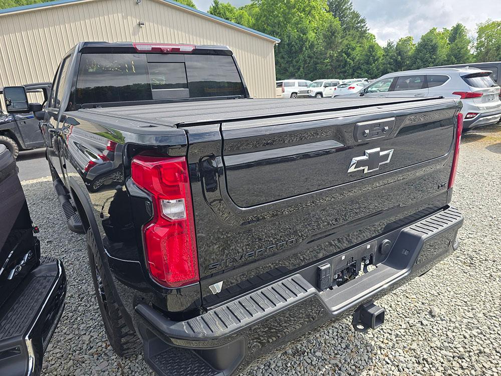 used 2024 Chevrolet Silverado 2500 car