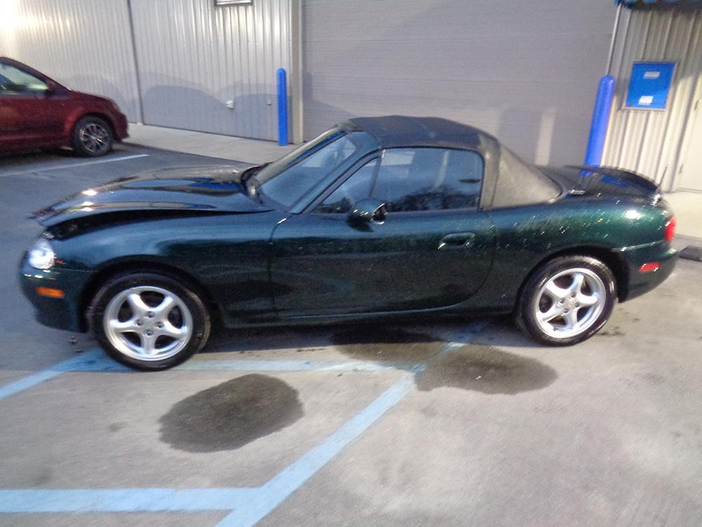 used 2002 Mazda MX-5 Miata car, priced at $5,700