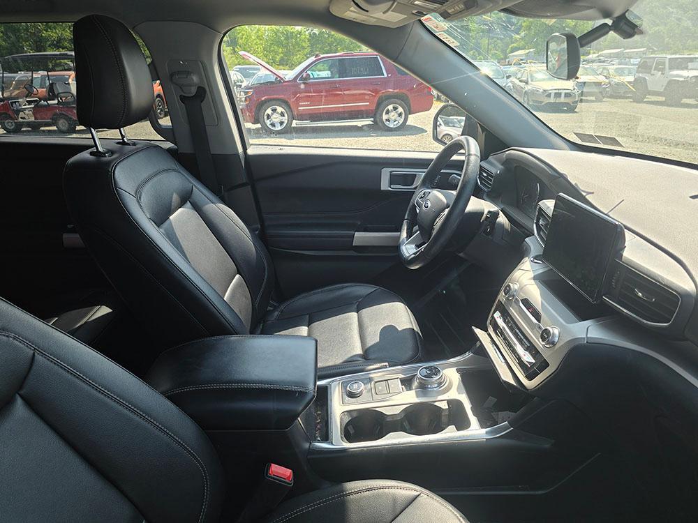 used 2021 Ford Explorer car