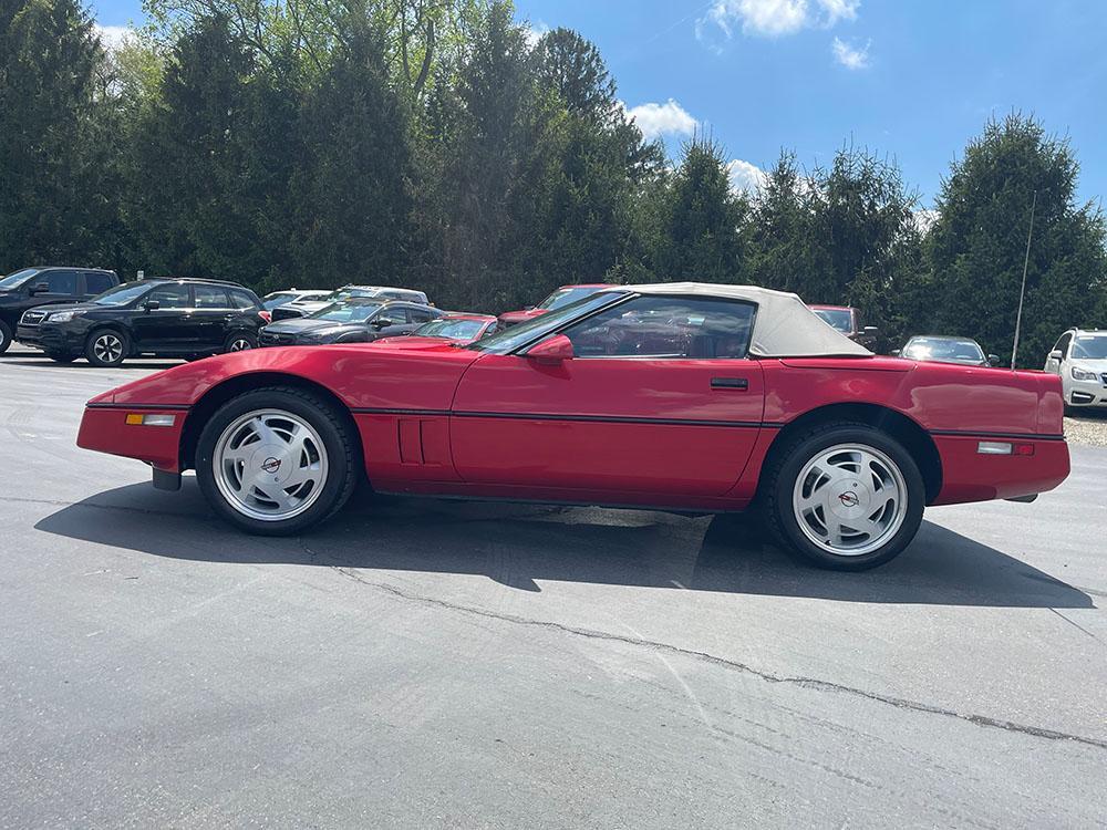 used 1988 Chevrolet Corvette car, priced at $15,900