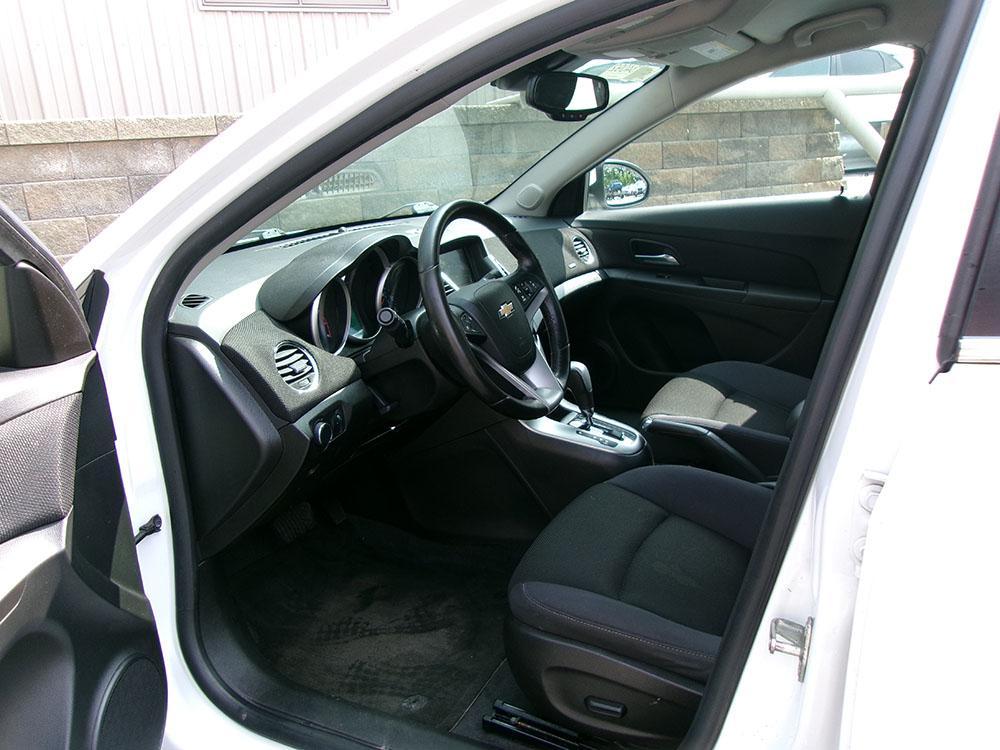 used 2014 Chevrolet Cruze car, priced at $5,000
