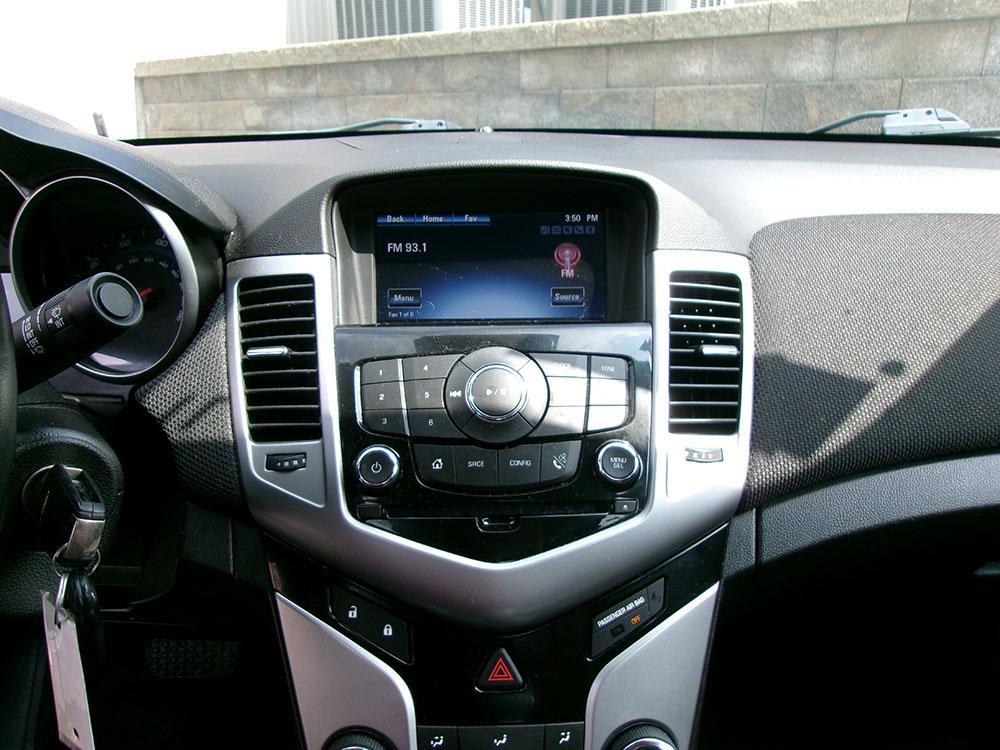 used 2014 Chevrolet Cruze car, priced at $5,000