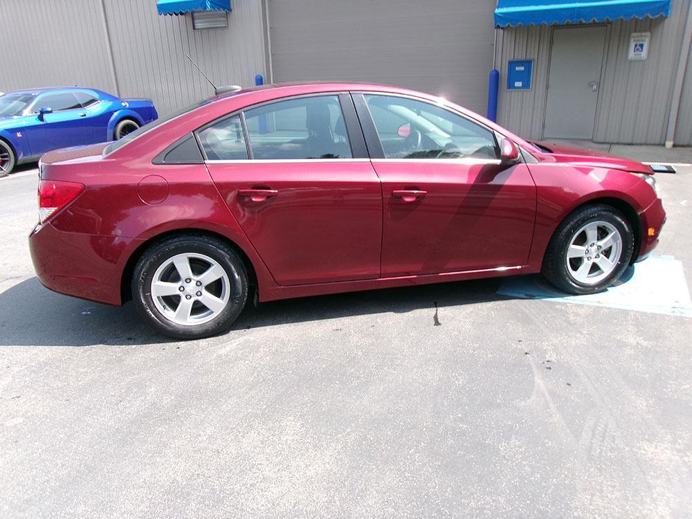 used 2015 Chevrolet Cruze car, priced at $6,600