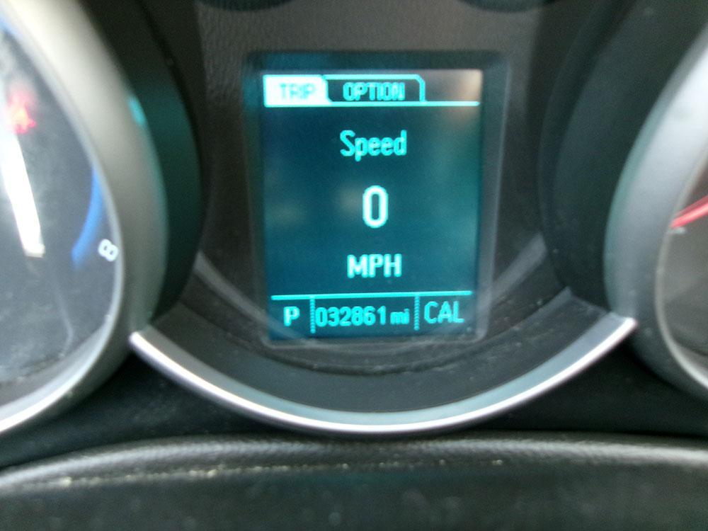 used 2015 Chevrolet Cruze car, priced at $6,600