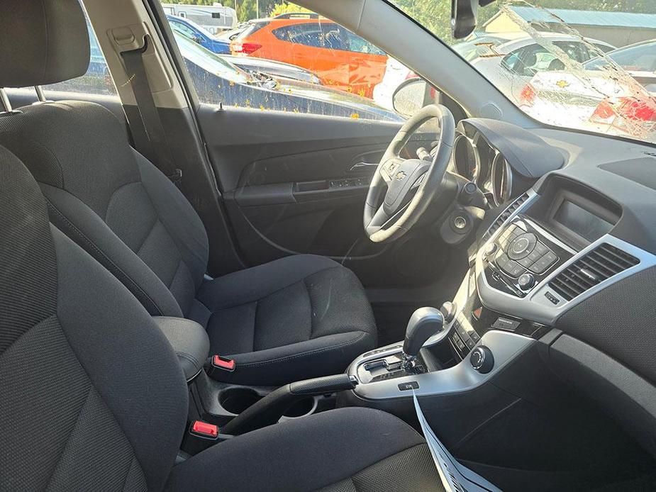 used 2015 Chevrolet Cruze car, priced at $6,600